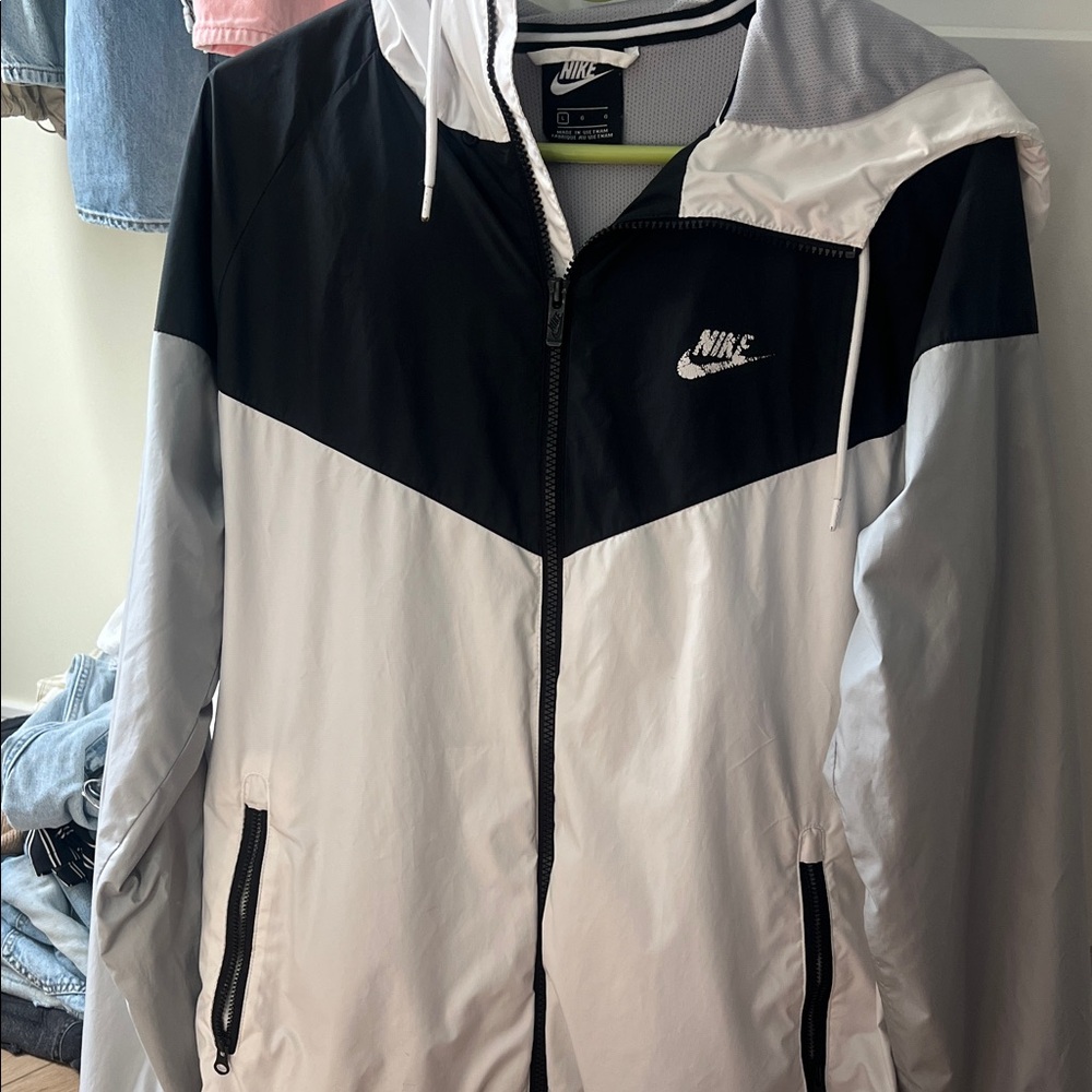 Nike Monochrome Hooded Jacket